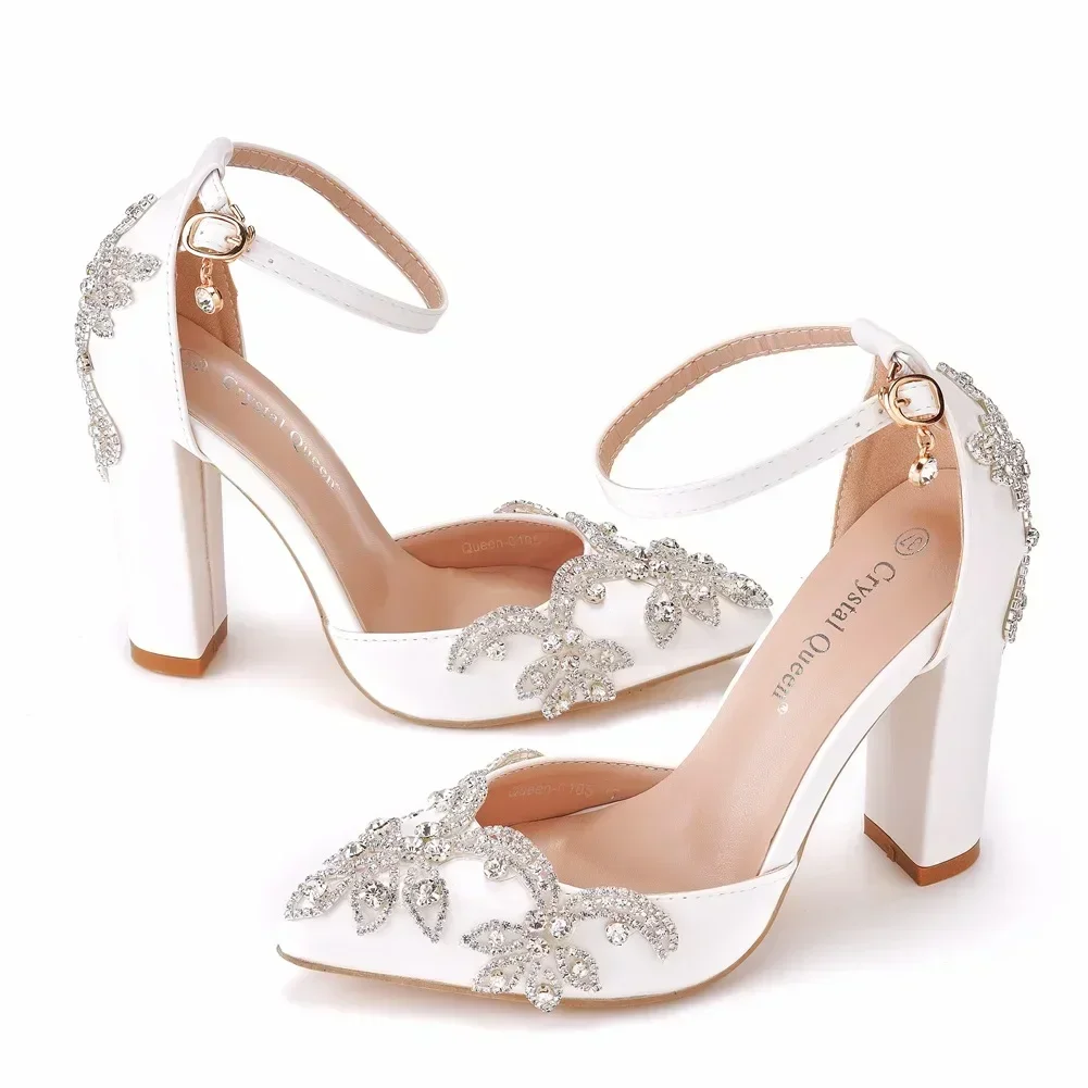 Wedding Super - Buty na grubym obcasie z ostrym