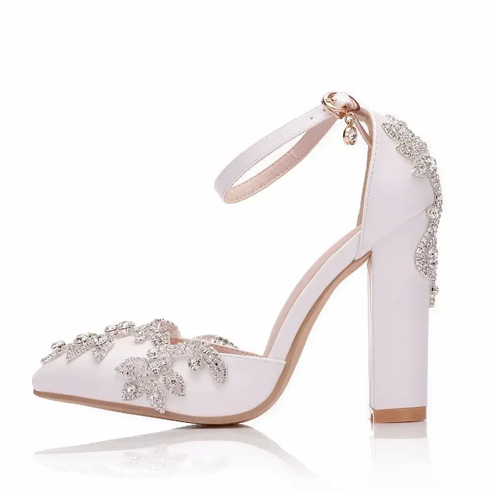 Buty na grubym obcasie z ostry – Wedding Super recenzja i cena