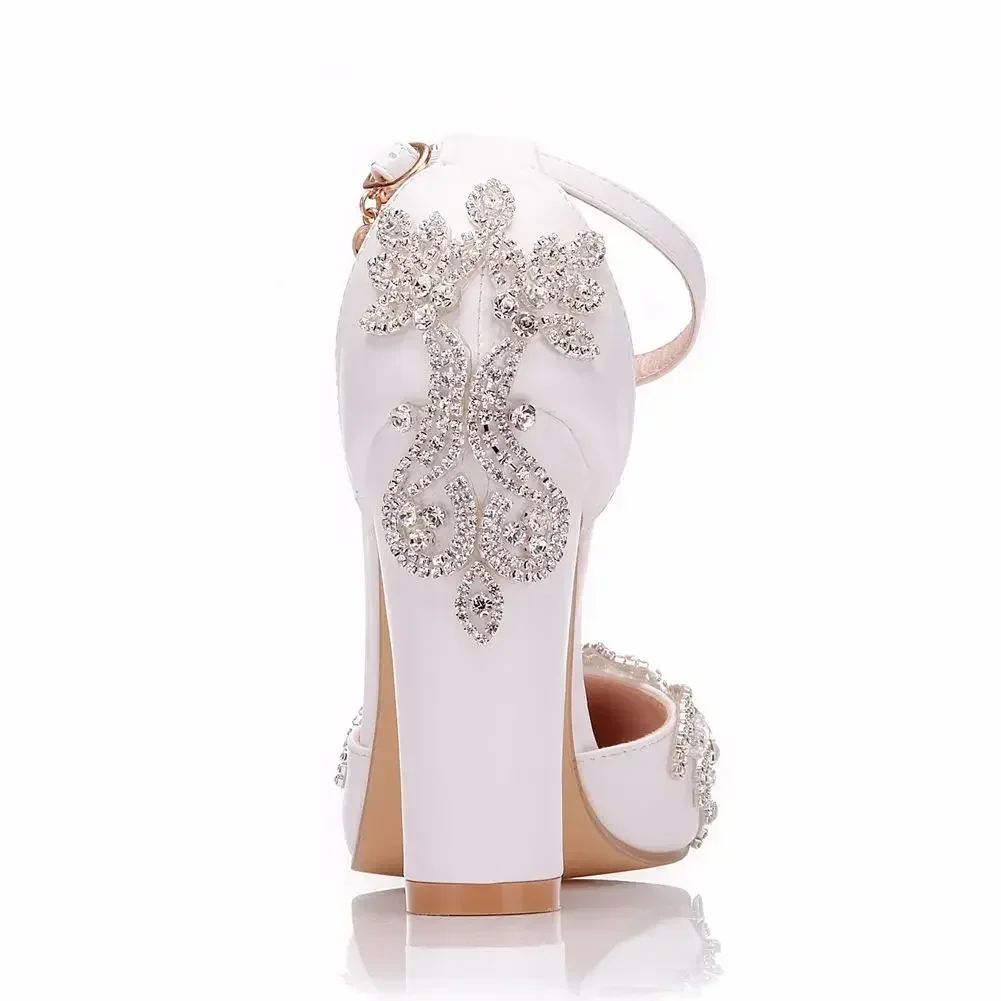 Buty na grubym obcasie z ostry – Wedding Super recenzja i cena