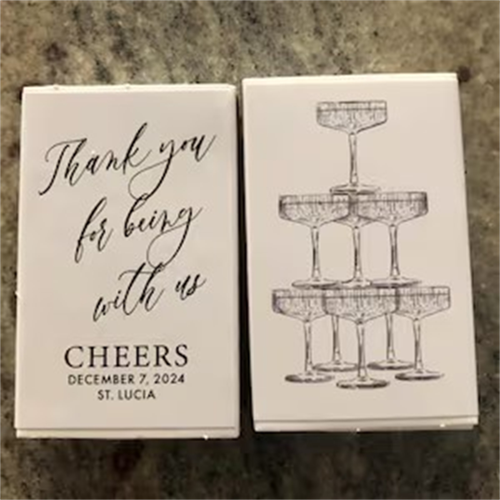 Spersonalizowane pudełka na za – Champagne Tower Set recenzja i cena